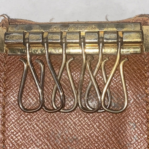Authentic Louis Vuitton 6 Key/Card Holder - Picture 11 of 13